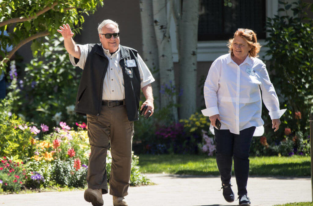 Want to Have an Active Retirement Like Warren Buffett? Here’s How