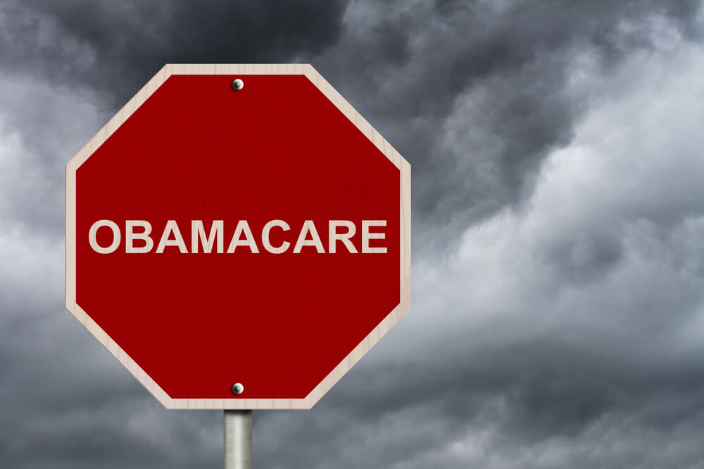 Dems Cry Foul as Trump Calls for Striking Down ‘Obamacare’