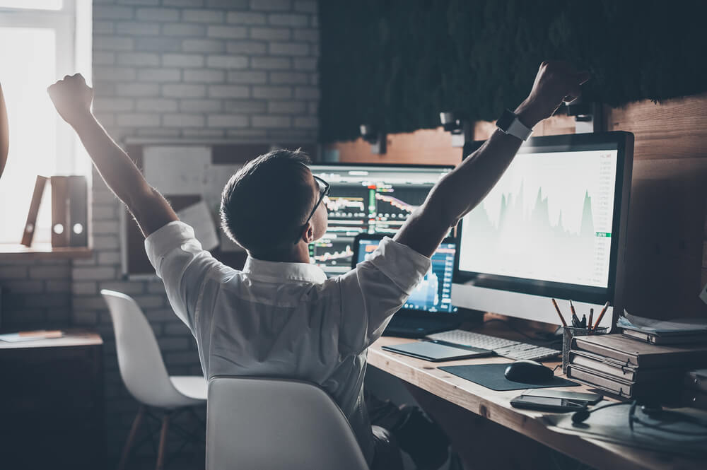 Reddit User Turns $766 ‘Bet’ Into $107,758 Windfall on Just 2 Options Trades