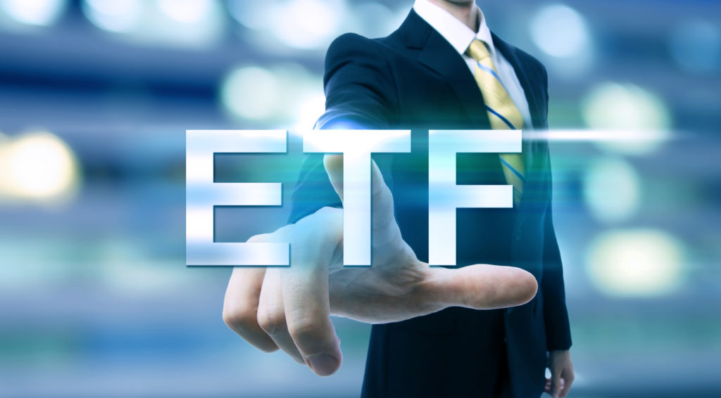 how to invest in an ETF