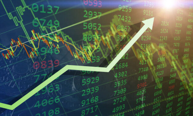 7/8 Closing Bell: Tech Pushes Wall Street Higher Despite Concerns