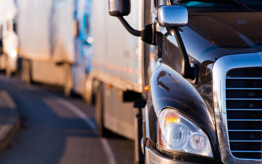 trucking stocks Knight-Swift stock KNX autonomous trucks PACCAR stock