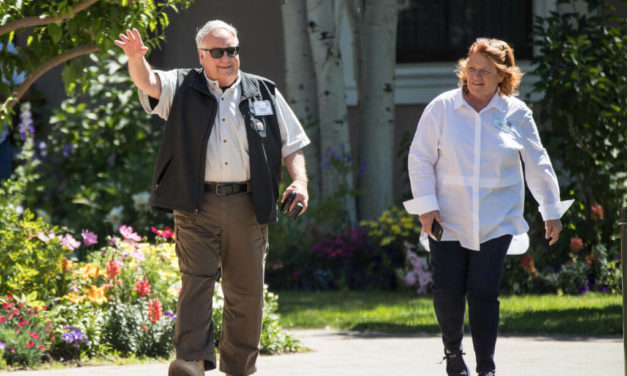 Want to Have an Active Retirement Like Warren Buffett? Here’s How