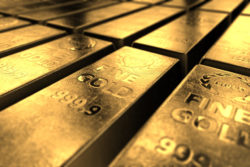 Daily Nuggets: Gold Jumps as Investors Flee to Safe-Haven Assets