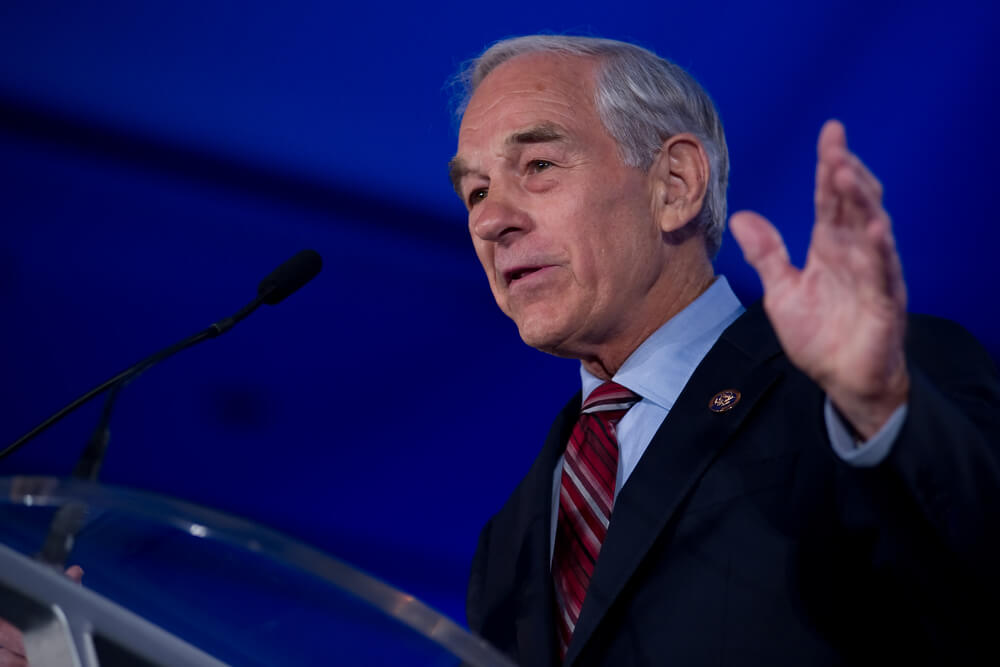 Ron Paul: Trump a ‘Great Cheerleader’ But Economy ‘Not Sound’ Over Long Term