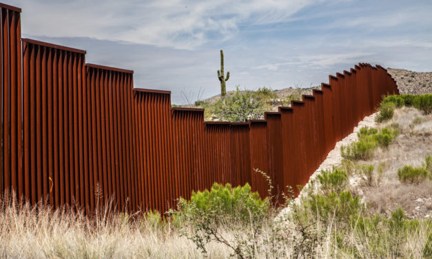 US Awards Second Border Wall Contract in Texas