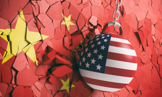 Shocking Defiance: Former Chinese Official Criticizes Beijing, Praises Trump in Trade War