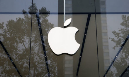 White House: Apple Isn’t the Only Company Feeling Trade War Pain, Pressure is on China