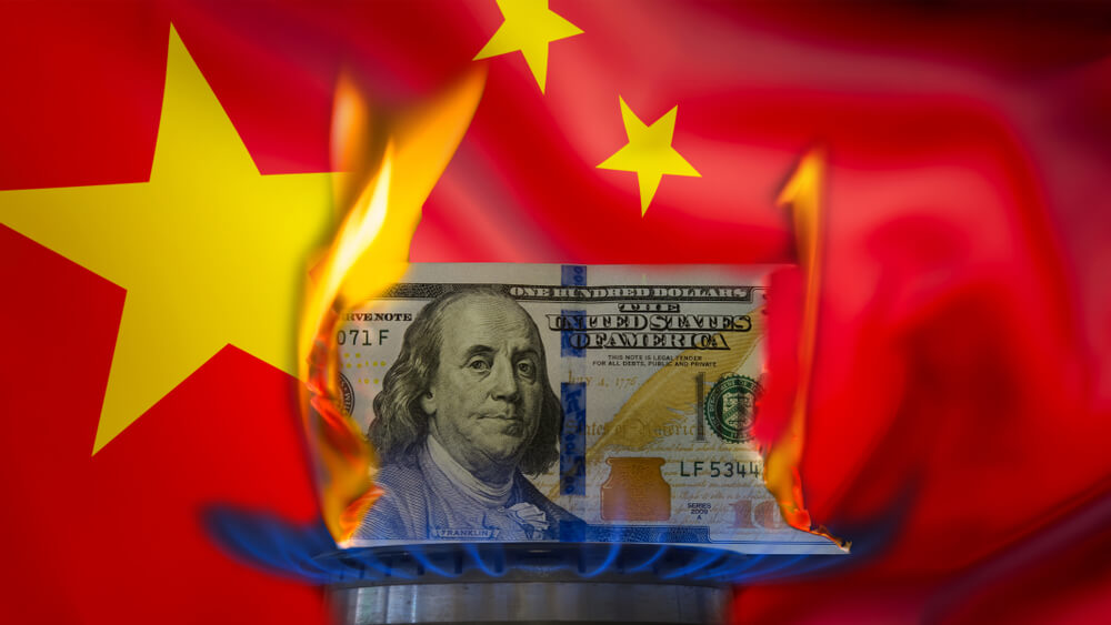 Martin Weiss: China Crashing! Is the U.S. Next?