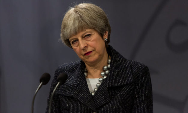 May Cedes Decision to Delay Brexit to Parliament Vote