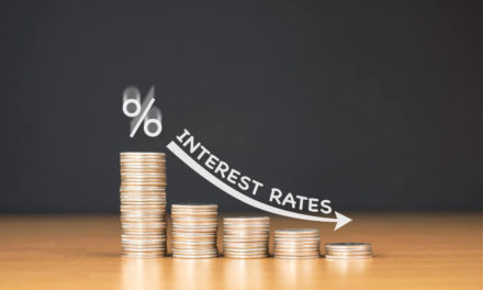 US Mortgage Rates Post Biggest Drop in Decade to 4.06%