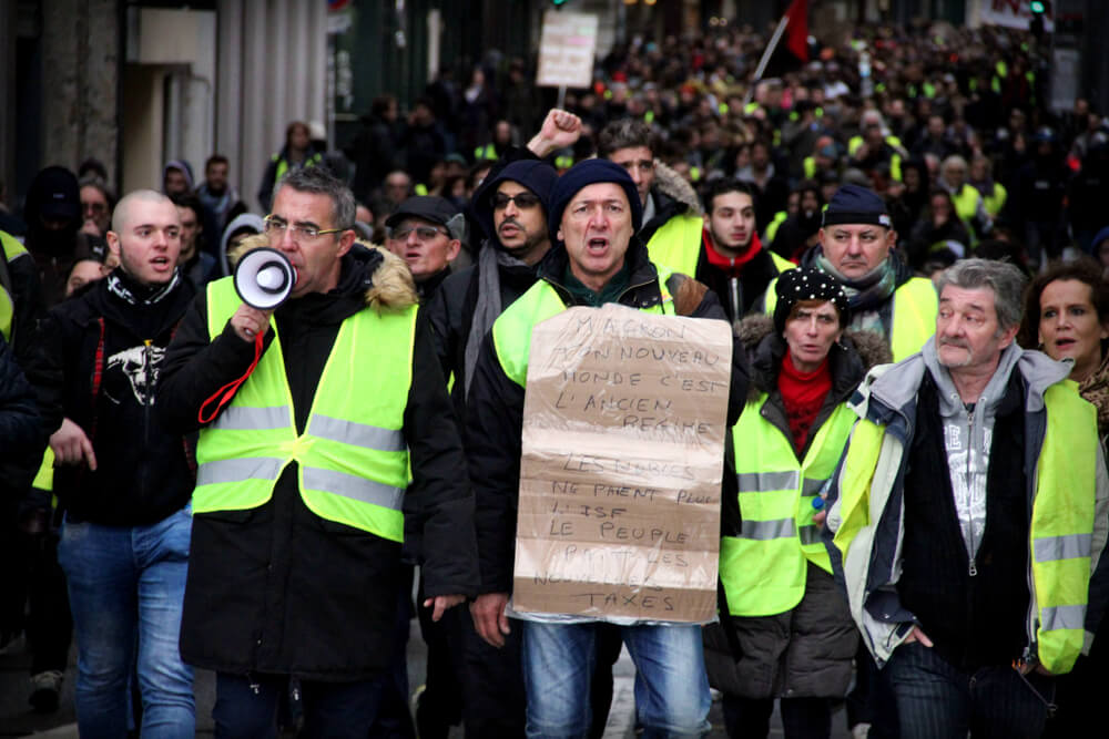 France PM Calls For Quick Tax Cuts To Appease Yellow Vest Protesters