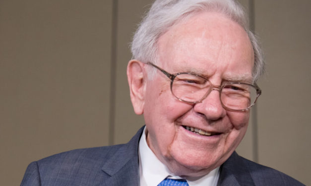 Warren Buffett Reveals Berkshire’s Monster $904M Stake in Amazon