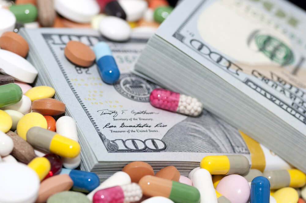 Medicare Drug Cost Bill Advances but GOP Resistance Spells Trouble