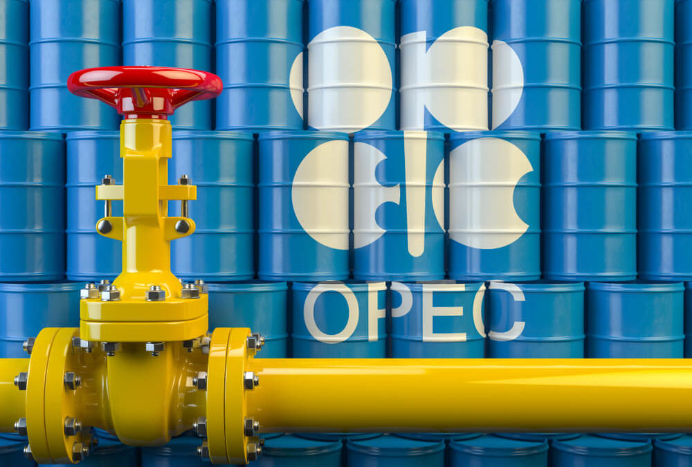 OPEC Facing ‘Massive Oversupply’ of Oil, Debates More Production Cuts