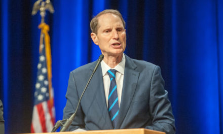Ranking Sen. Finance Dem Wants Capital Gains Hike to Fund Social Security