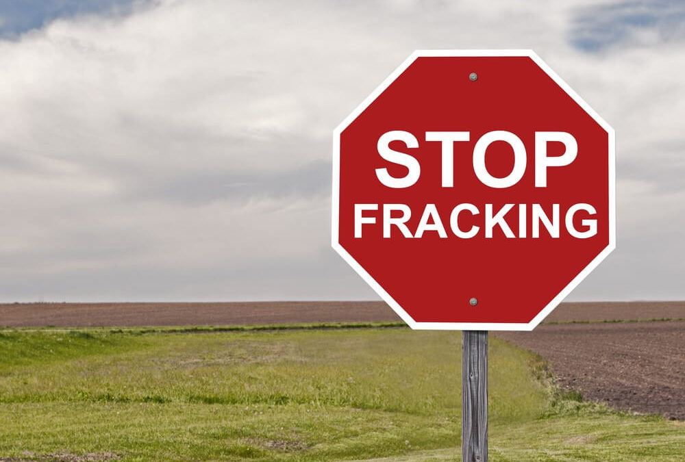 Dem Hopefuls Step on Shaky Political Ground with Fracking Bans