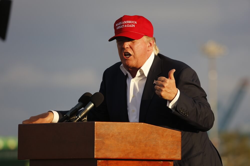 Automakers Side With Trump in Legal Fight With California