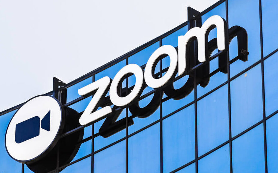 2 Market Insights: Zoom Earnings + Consumer Confidence