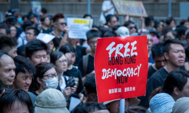 Hong Kong as We Know it Ends With US, China on Brink of New Cold War