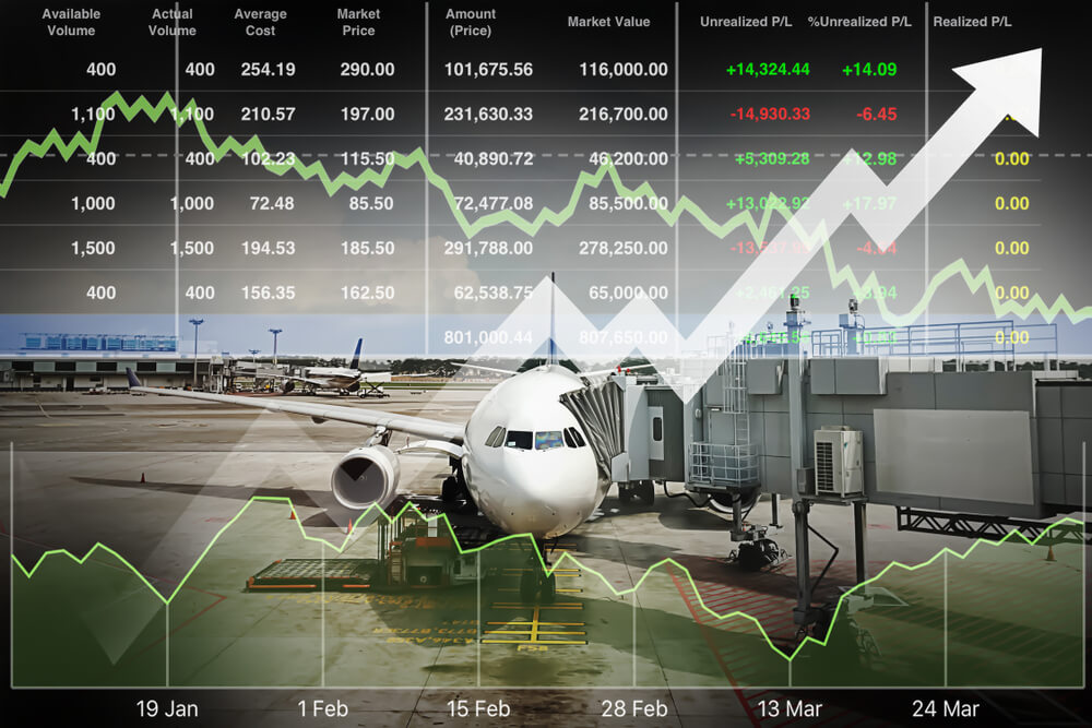 Airlines Stocks Are a Great Short-Term Play. Watch for These Headwinds