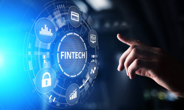 Fintech Stock Faceoff: Is PayPal or Square a Better Buy?