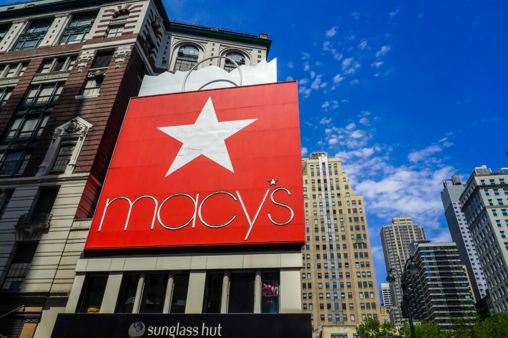 Macy's stock M