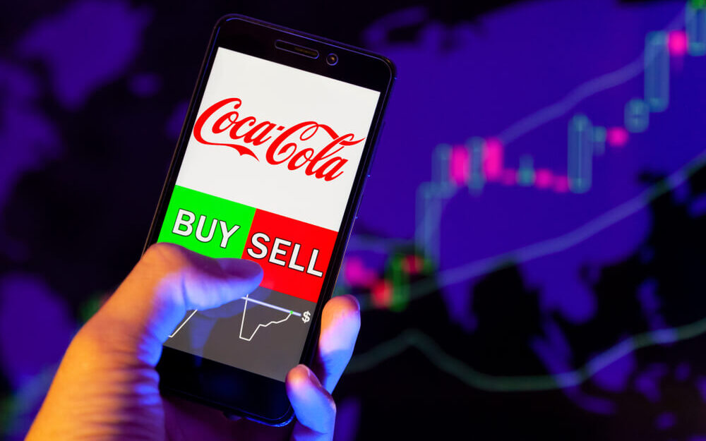 A Quiet Dividend Bull Market: Buy Coca-Cola Stock as It Gains Momentum