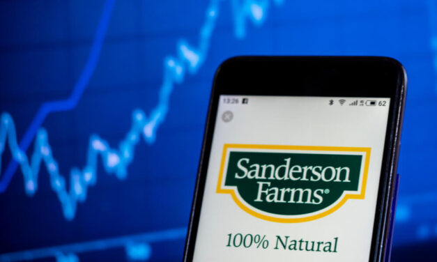 Cheaper Meat, Huge Growth: Buy Top-Rated Chicken Co. Feeding America