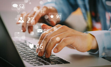 social media stocks FB TWTR